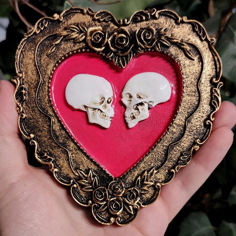 Skull Lovers, Heart Frames